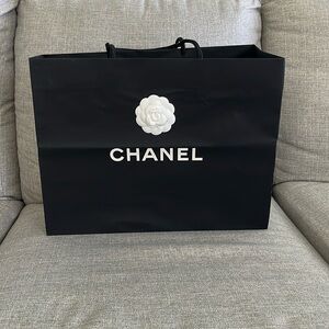 Chanel shopping bag